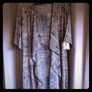 Lularoe Shirley - size medium